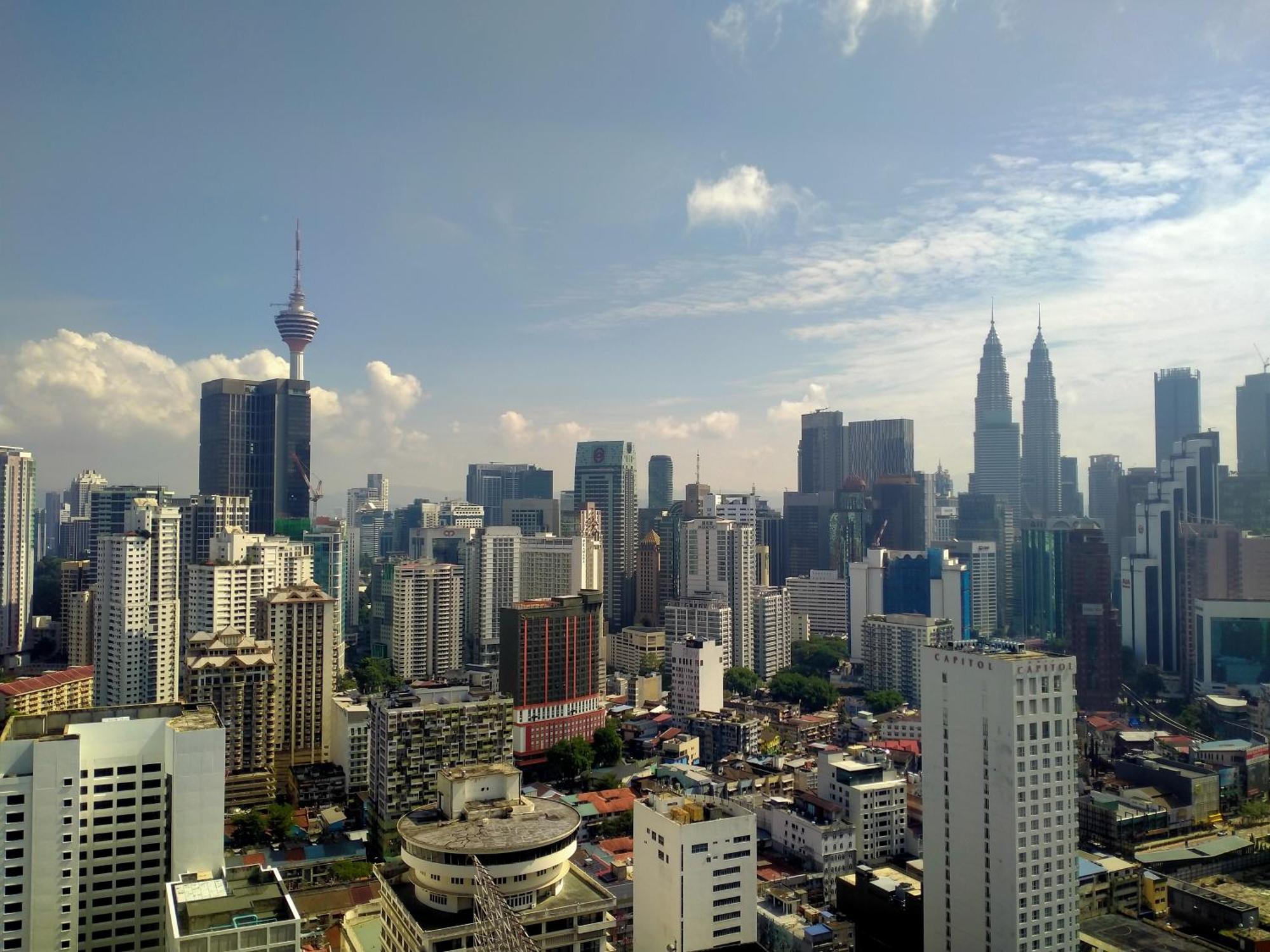 Kl Season At Times Square *